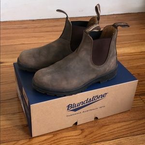Blundstone boots rustic color